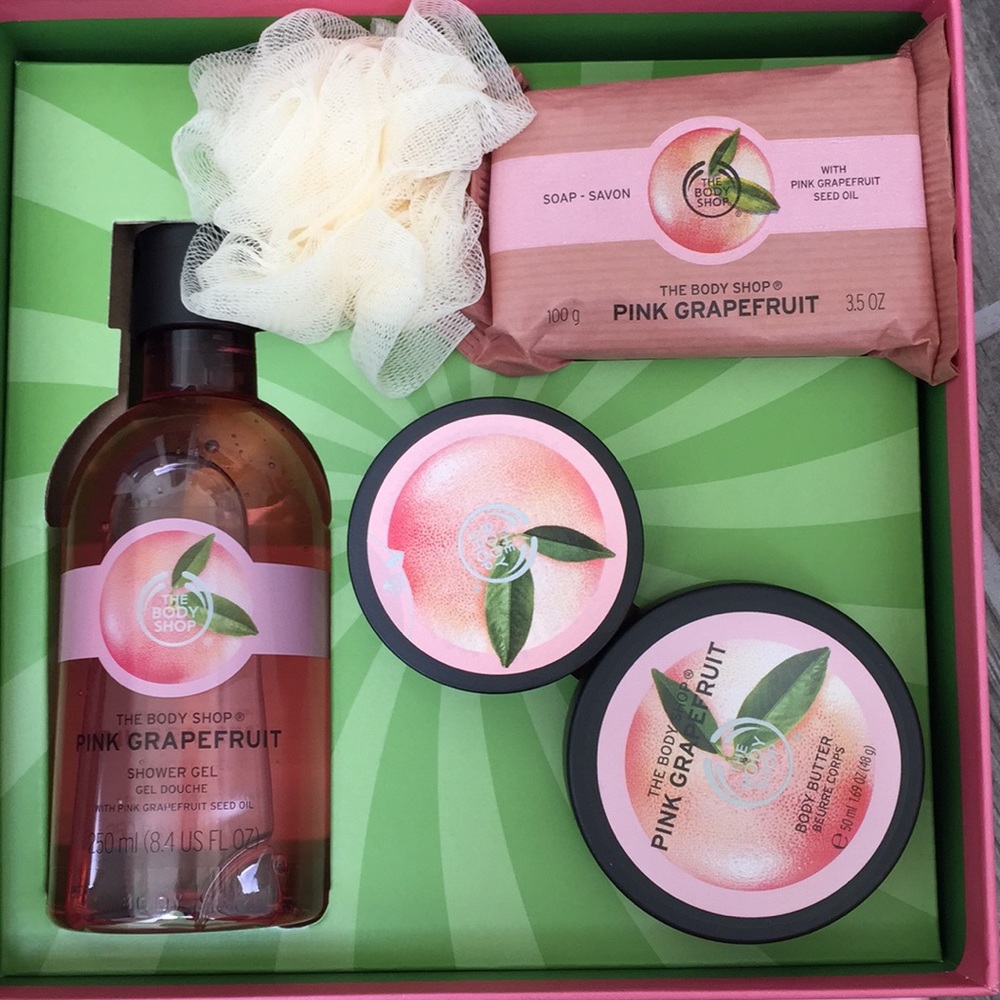 The Body Shop PINK GRAPEFRUIT Collection